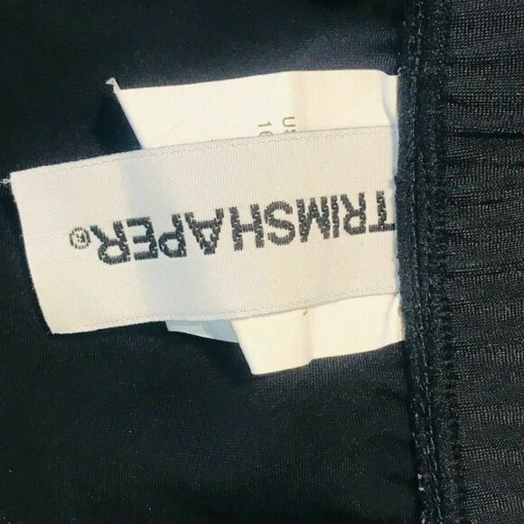 Trimshaper Swim Skirt Black Women Size 16 - Picture 8 of 8